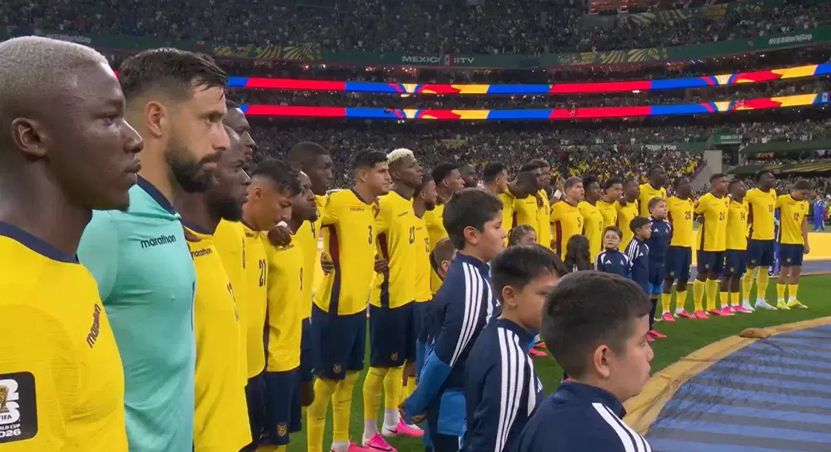 Ecuador entonó su himno ante México en el Azteca entre abucheos