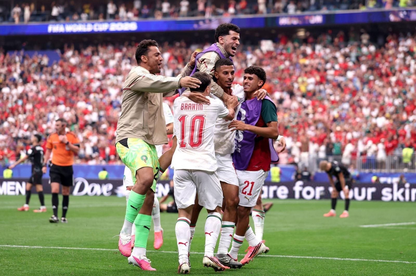 Marruecos vence 3-0 a Canadá y avanza a cuartos en Mundial