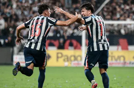 (VIDEO) Fernando Gaibor le dio el triunfo a Alianza Lima y lo llevó a la punta en Perú