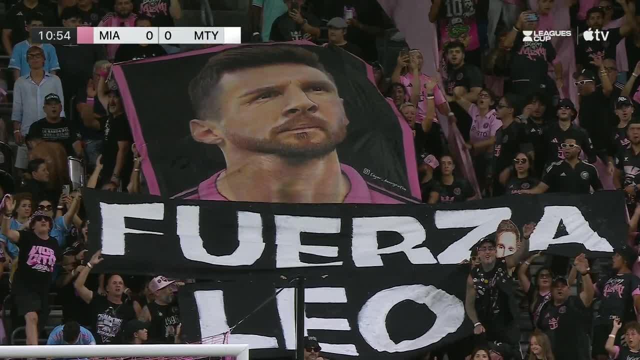 Hinchada de Inter Miami rinde homenaje a Messi en el minuto 10