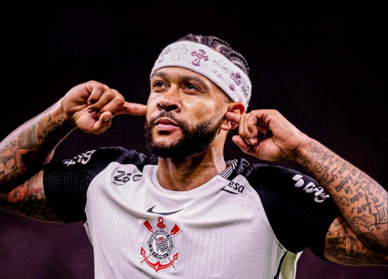 Corinthians confirma que no renovará contrato con Memphis Depay