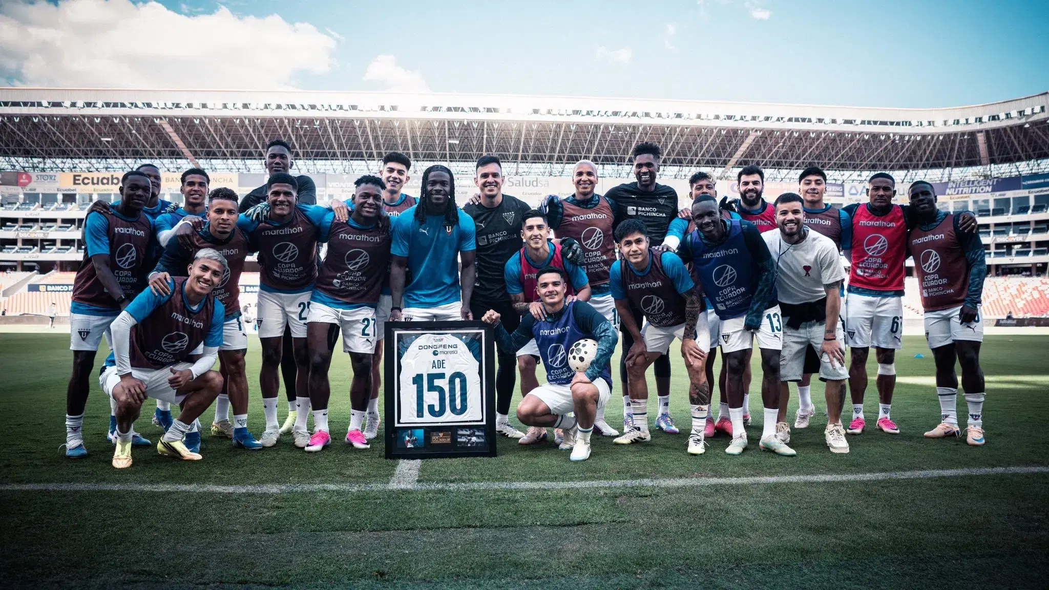 ¡Adé celebró sus 150 partidos con Liga y el pase a semifinales: “En un club como LDU, esto dice mucho”