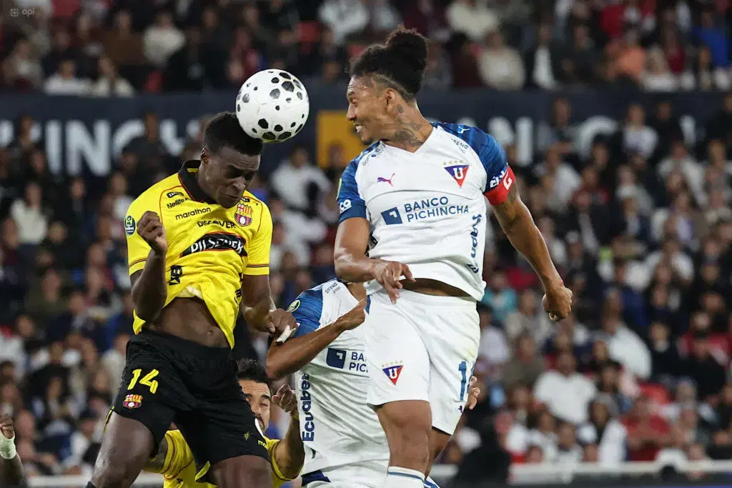 Loor defiende el horario del partido LDU vs Barcelona SC