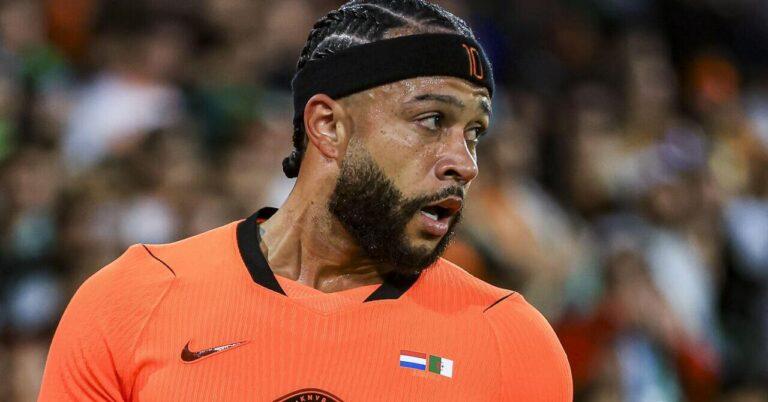 Memphis Depay anuncia que actuará tras retirada de Corinthians