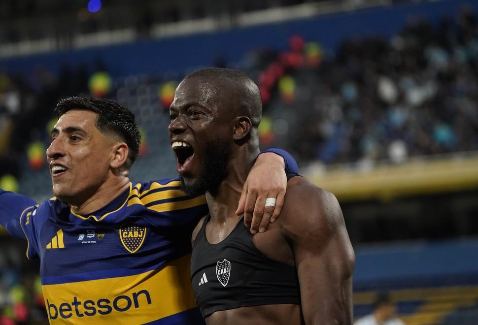 Enner Valencia brilla con hat-trick en Copa Argentina