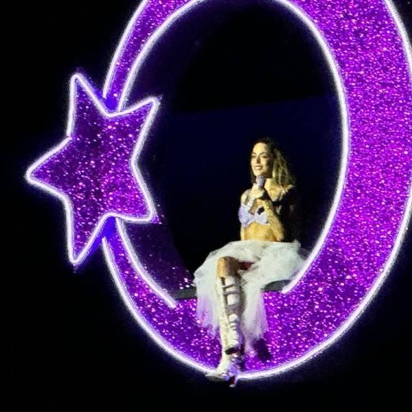 Tini Stoessel brilló en Guayaquil con su espectáculo nostálgico