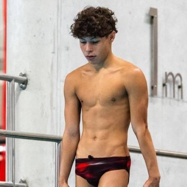 Santiago Chóez, oro en plataforma 10 m en Santa Fe 2026