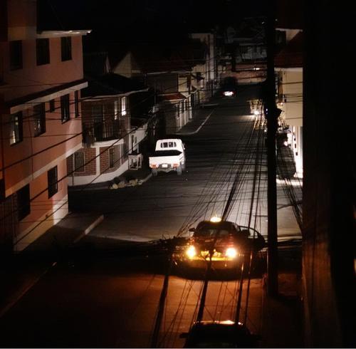 Cenace advierte sobre riesgo en abastecimiento eléctrico en Ecuador