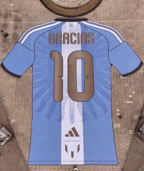 Rosario y Buenos Aires homenajean a Lionel Messi