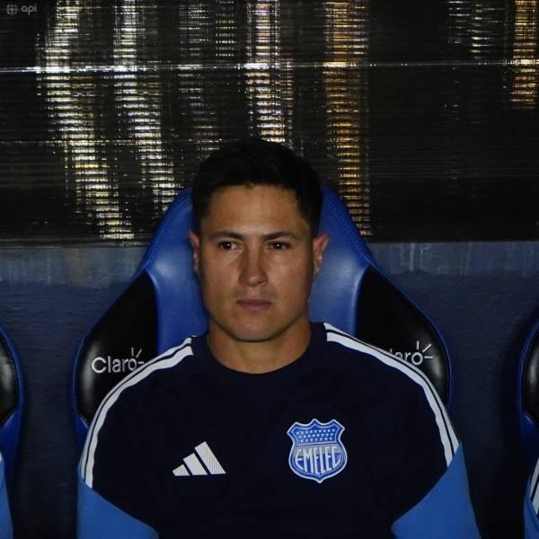 Emelec reafirma confianza en Ezequiel Medrán para 2027