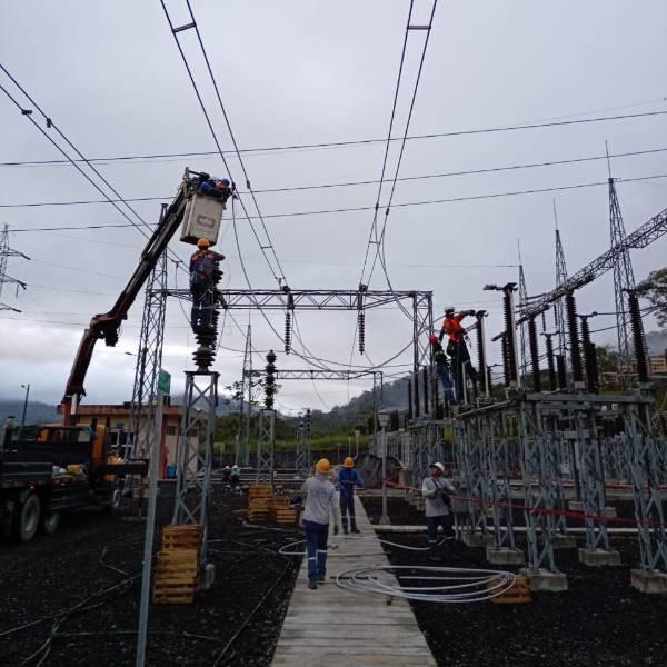 Guayaquil: cortes de luz a industrias en feriado