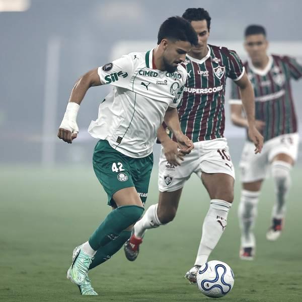 Palmeiras toma ventaja ante Fluminense en Libertadores