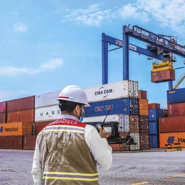 Ecuador avanza en modernización aduanera para combatir contrabando