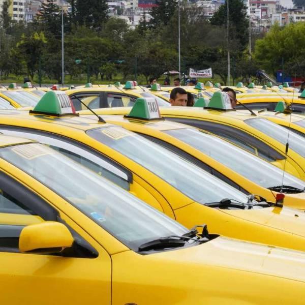 Taxis de Pichincha se integran a Uber Taxi en Quito